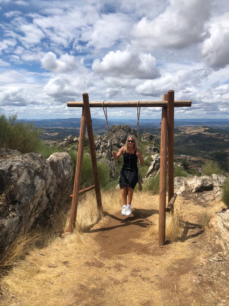 Em Vinhó, Dia das Bruxas? - Notícias do Miradouro de Vila Cova